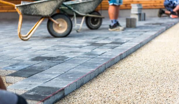 Best Asphalt Driveway Installation  in Brackenridge, PA