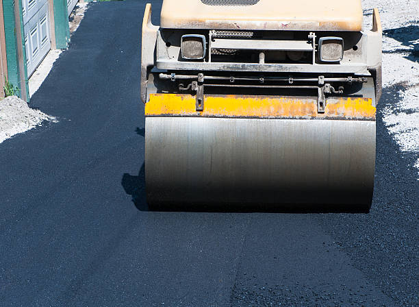 Best Recycled Asphalt Driveway Installation  in Brackenridge, PA